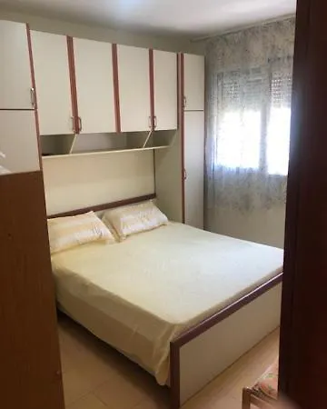 Apartment Lili's House Golem, Durres *