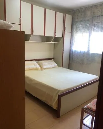 Lili's House Golem, Durres Apartment *