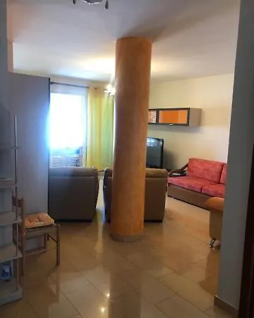Lili's House Golem, Durres Golem (Tirana)